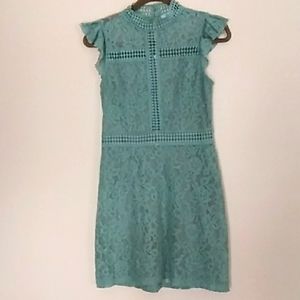 She & Sky SZ S Sage Green Lace Mandarin Style Neck  Ruffle Cap Sleeves